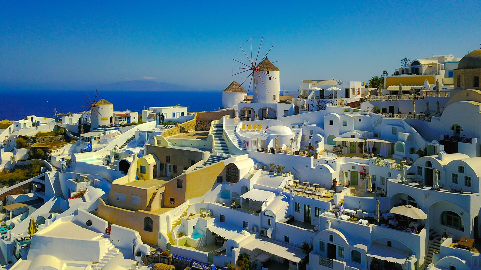 Luckeni Travel